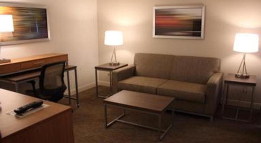 Holiday Inn Express Munising-Lakeview Hotel By Ihg ภายนอก รูปภาพ
