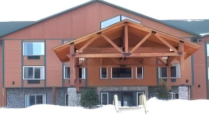 Holiday Inn Express Munising-Lakeview Hotel By Ihg ภายนอก รูปภาพ