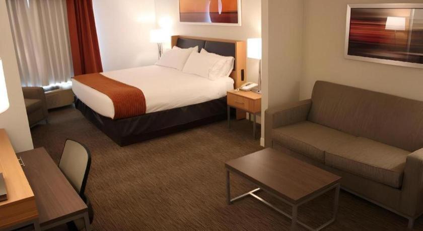 Holiday Inn Express Munising-Lakeview Hotel By Ihg ภายนอก รูปภาพ