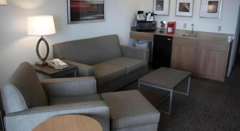 Holiday Inn Express Munising-Lakeview Hotel By Ihg ภายนอก รูปภาพ